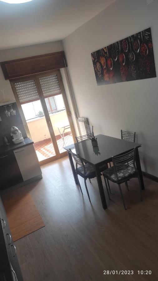 Appartamento In Zona Residenziale Surdo エクステリア 写真